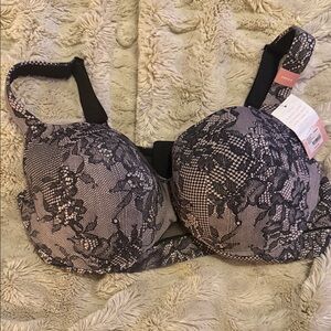 Cacique Black and Cream Lace Bra